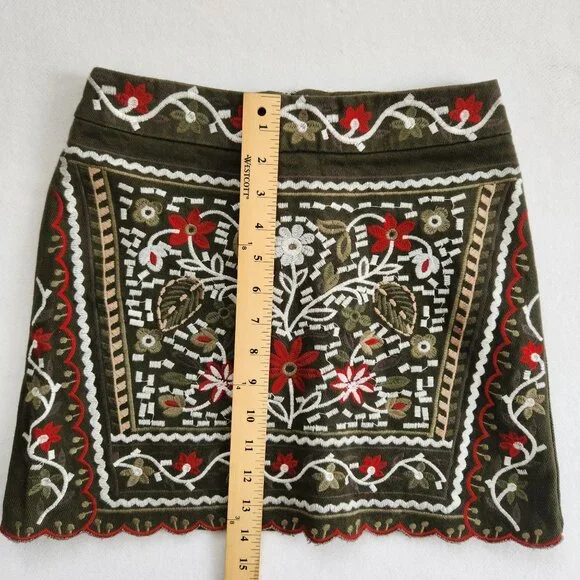 Francesca's Blue Rain Rosie Boho Floral Embroidered Olive Green Mini Skirt XS - Picture 8 of 10